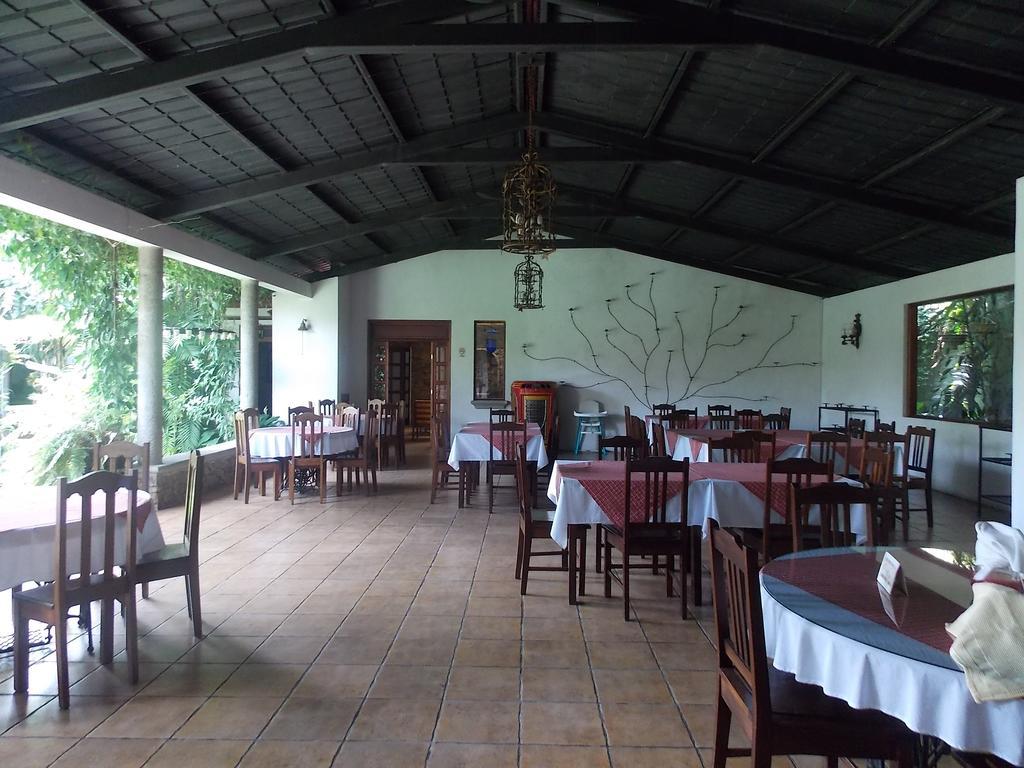 杜兰塔酒店 Cobán 外观 照片