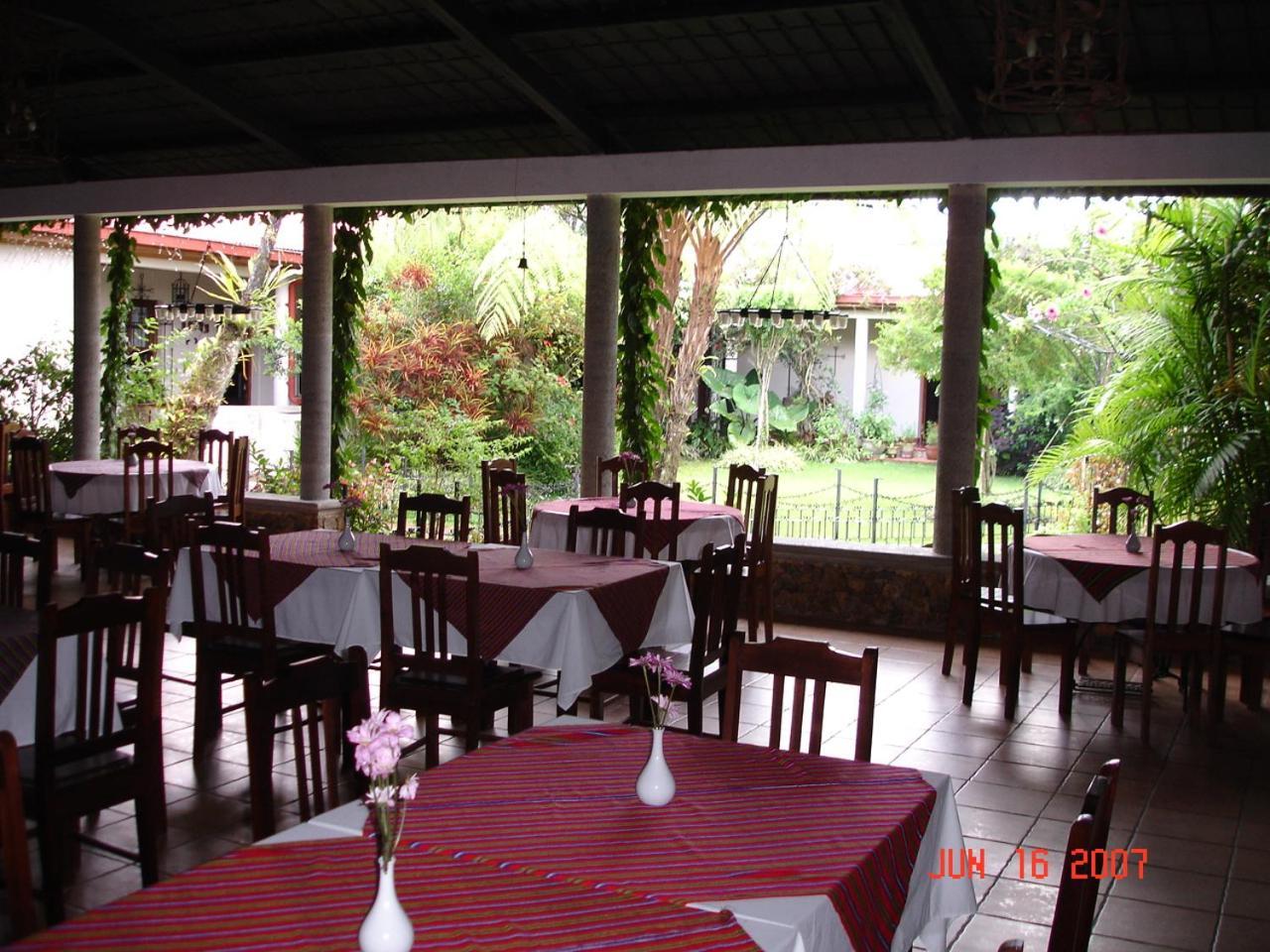 杜兰塔酒店 Cobán 外观 照片
